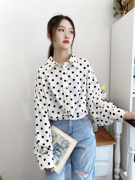 秐端2023春夏季白色衬衫