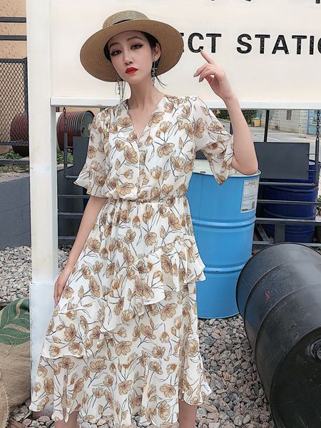 女衣号2023春夏季白色连衣裙