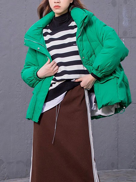 美丽穿女装2022秋冬季白色针织衫