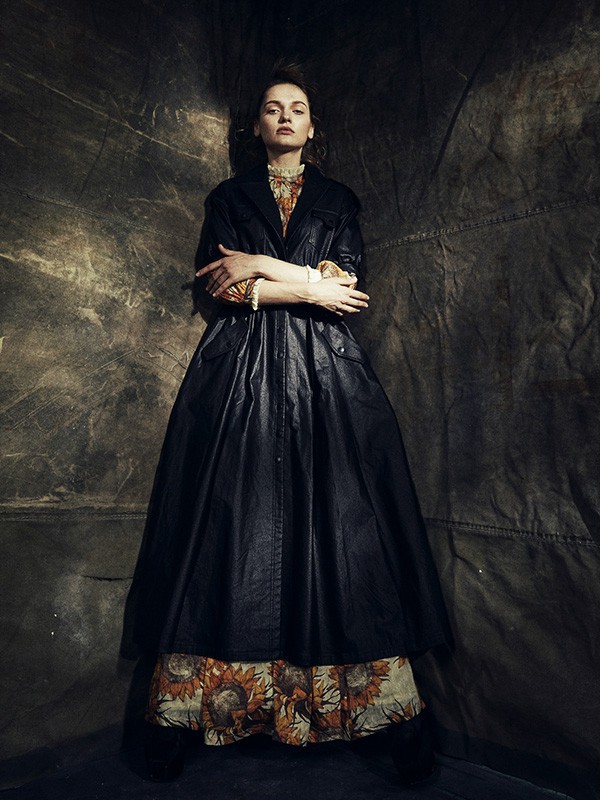 1/8002022秋冬季黑色连衣裙