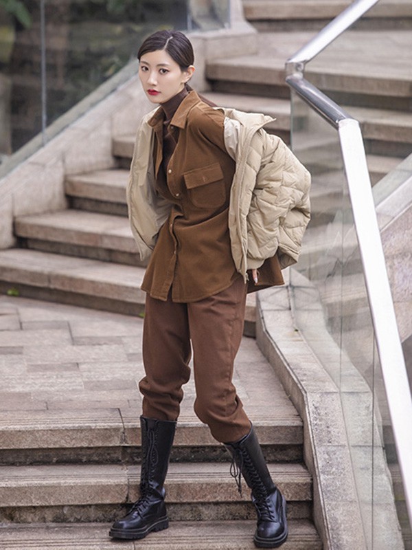 氏伽女装2022秋冬季咖啡色长裤