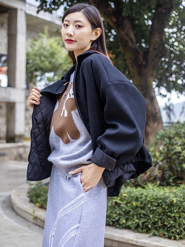 氏伽女装2022秋冬季黑色大衣