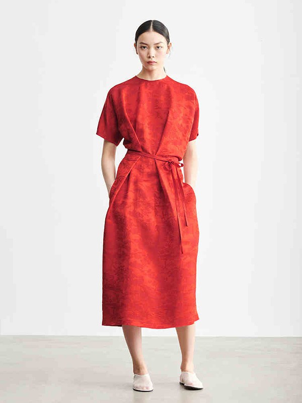 msmin2022秋冬季红色连衣裙