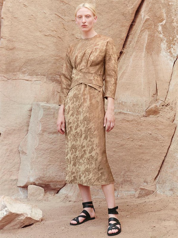 msmin2022秋冬季黄色连衣裙