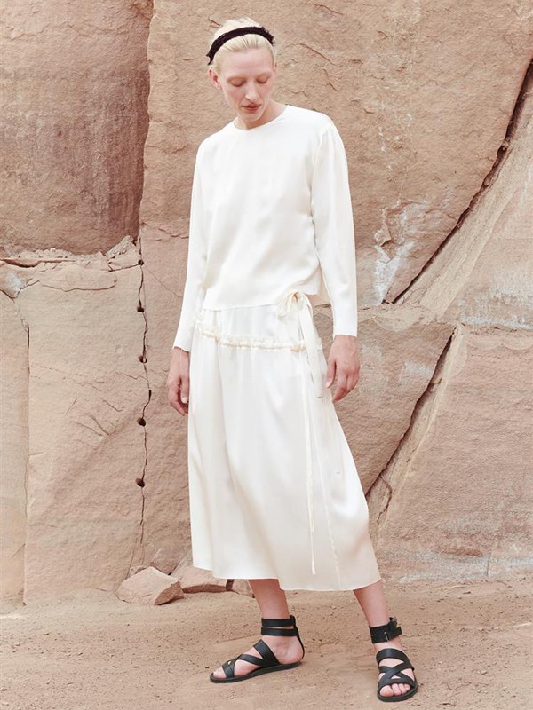 msmin2022秋冬季白色连衣裙