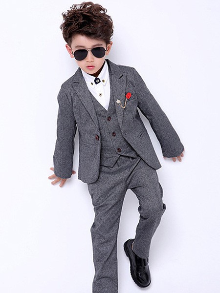 斑马火车2022秋冬季灰色西装