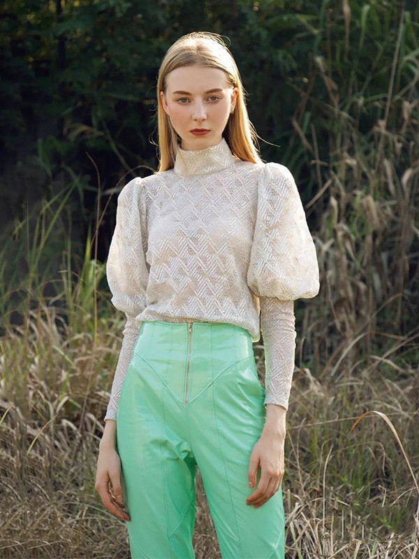 李爱木子女装2023春夏季白色上衣