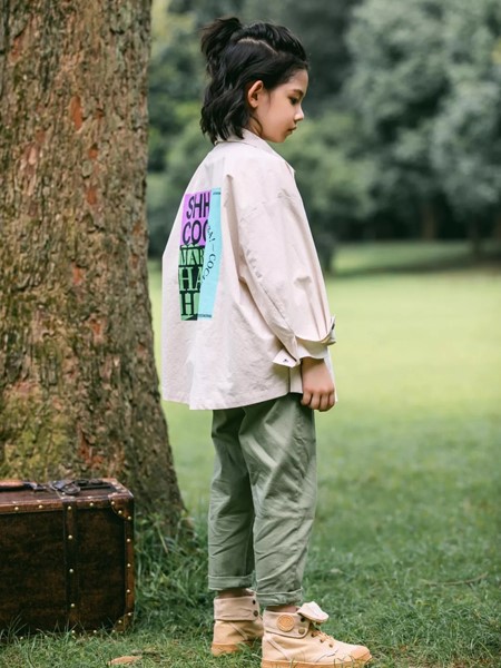 韩米娜童装2022秋冬季灰色风衣