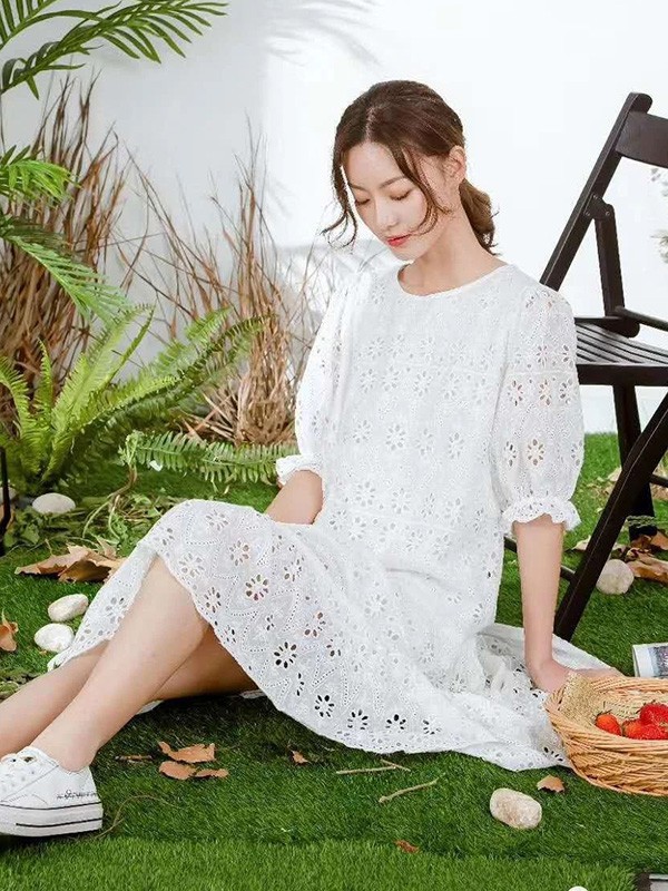 ISSUE亦抒女装2023春夏季白色连衣裙