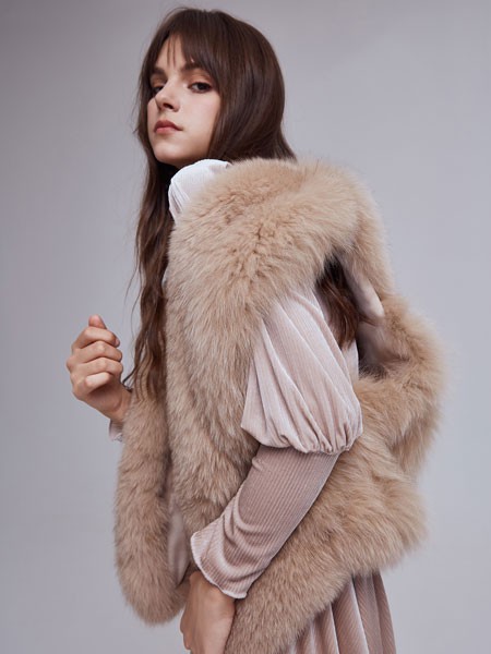 Cyncia辛西娅女装2022秋冬季咖啡色马夹