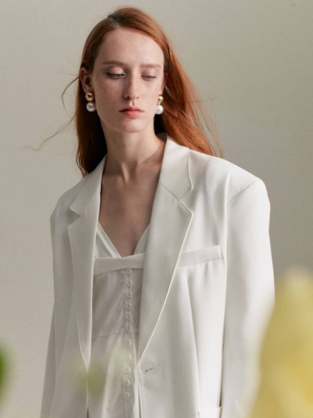 Cyncia辛西娅女装2023春夏季白色西装