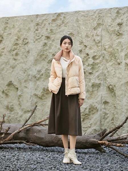 蓝珣女装2022秋冬季咖啡色半身裙