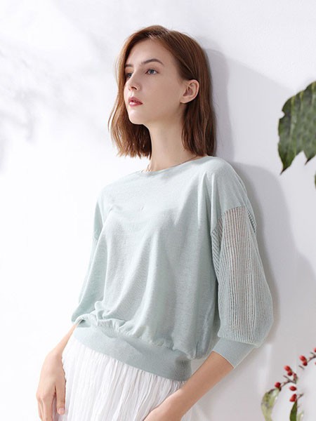 科蒙博卡女装2023春夏季绿色T恤