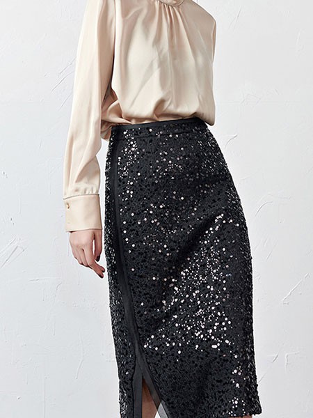 百味丽人女装2022秋冬季黑色包臀裙