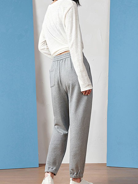 百味丽人女装2022秋冬季白色T恤