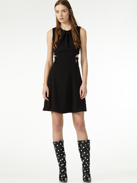 瑠久2023春夏季黑色连衣裙