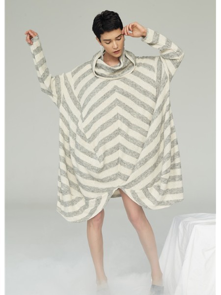 清静语女装2022秋冬季白色连衣裙