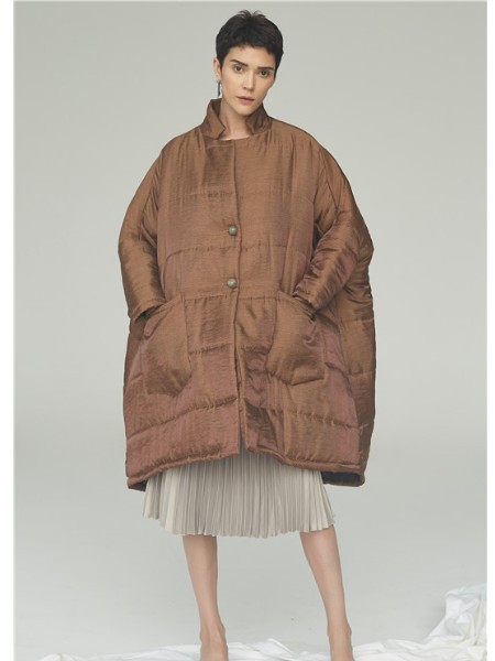 清静语女装2022秋冬季棕色棉服