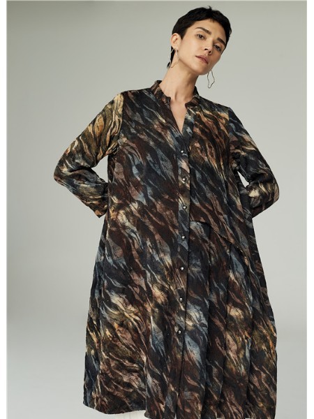 清静语女装2022秋冬季黑色衬衫裙