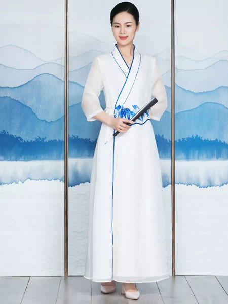 浒城古娘女装2023春夏季白色连衣裙