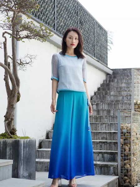 浒城古娘女装2023春夏季蓝色长裙