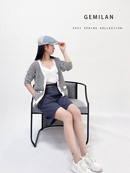 歌米蓝女装2022春夏季白色背心