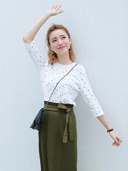 as安都女装2022春夏季白色T恤