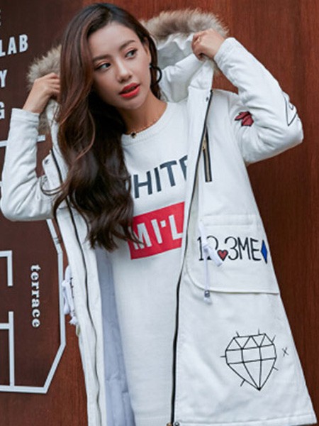 恩尚NSUN休闲装2022秋冬季白色派克服