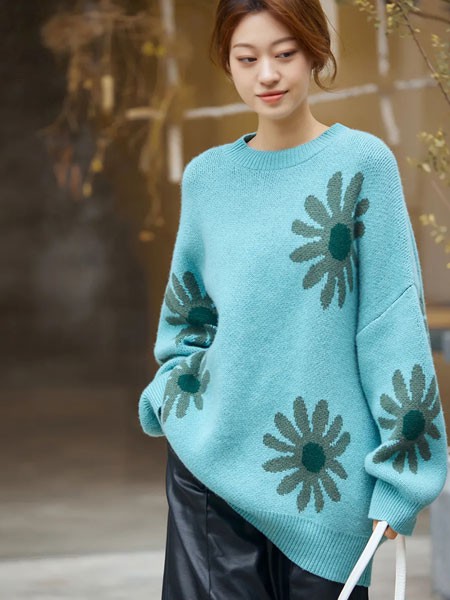 旦可韵女装2022秋冬季绿色毛衣