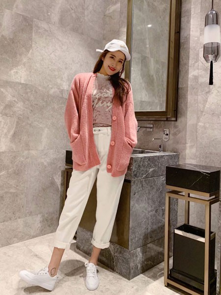 拉格蓓芮2022秋冬季白色长裤