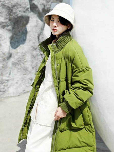 本色A8原创女装2022秋冬季绿色棉服