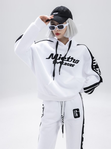 拓谷2022秋冬季白色卫衣