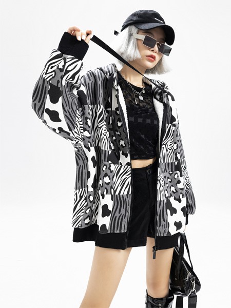 拓谷2022秋冬季黑色短裤