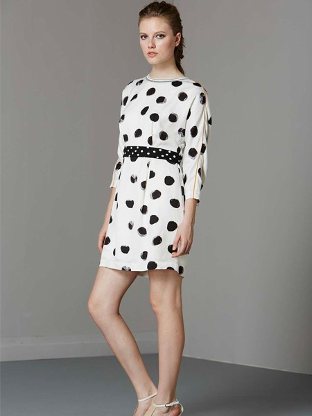 宝莱国际BARLAN女装