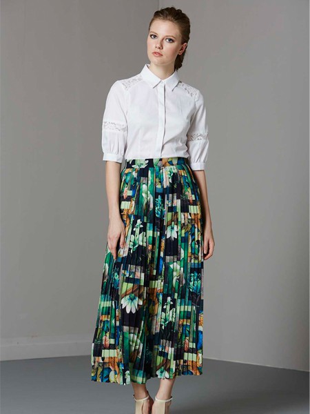 宝莱国际BARLAN女装