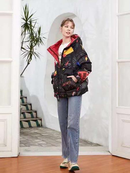 宝莱国际BARLAN女装