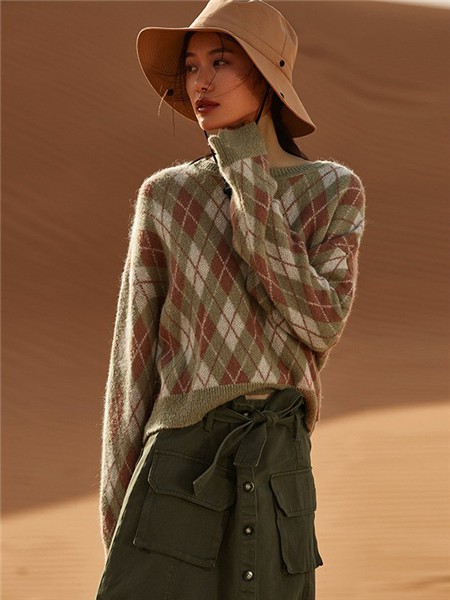 安素尚女装2022秋冬季灰色毛衣