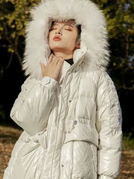 夏斐.素CHAFER.SU女装2022秋冬季白色棉服