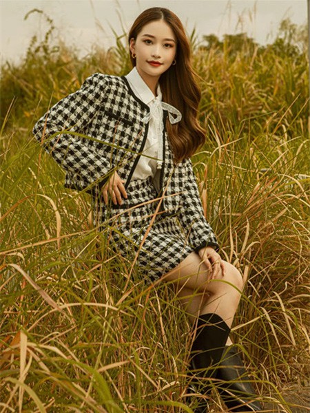 夏斐.素CHAFER.SU女装2022秋冬季白色衬衫