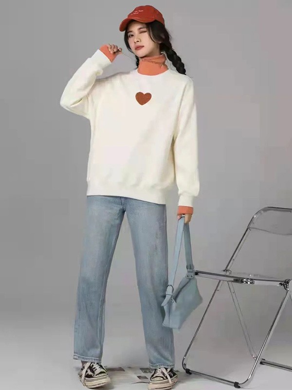 喔巴喔妮2022秋冬季白色T恤