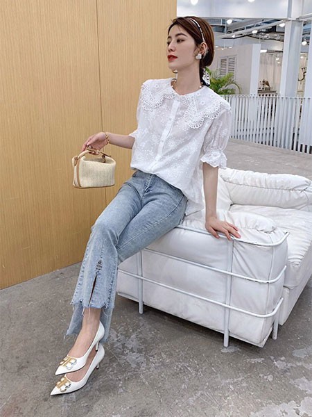 千伊诺女装2022秋冬季白色衬衫