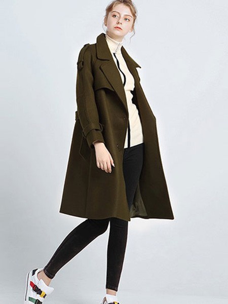 加嘉大2022秋冬季军绿色大衣