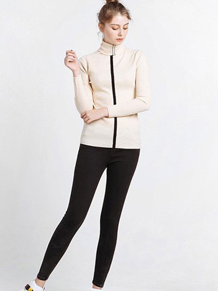 加嘉大女装2022秋冬季米色外套