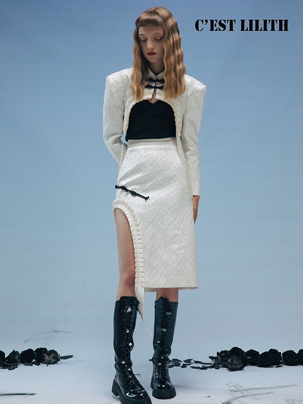 C’ESTLILITH女装2022秋冬季白色连衣裙