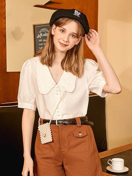 UNIFEE女装2023春夏季白色衬衫