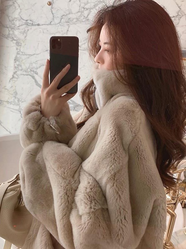 SANDRO女装2022秋冬季卡其色大衣