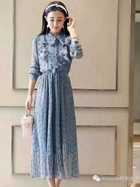 MISSONE女装2022秋冬季灰色连衣裙