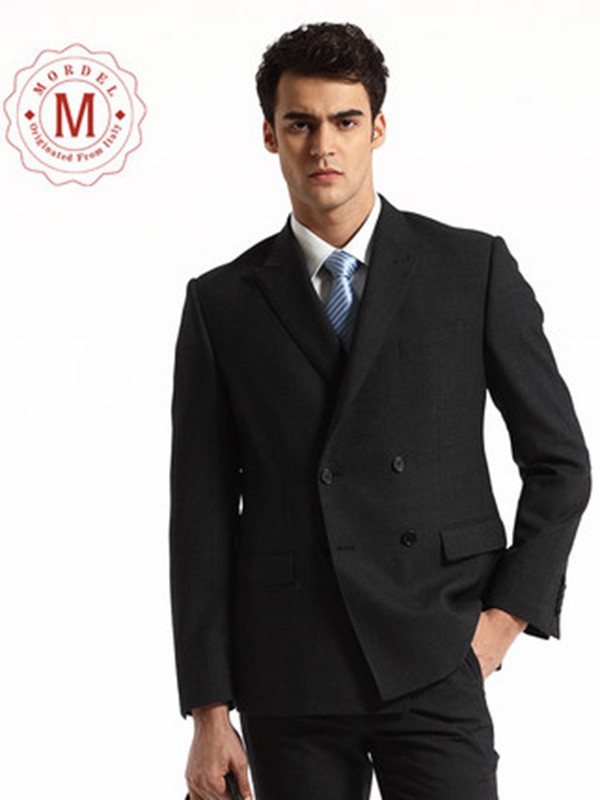 美尔顿2022秋冬季黑色西装