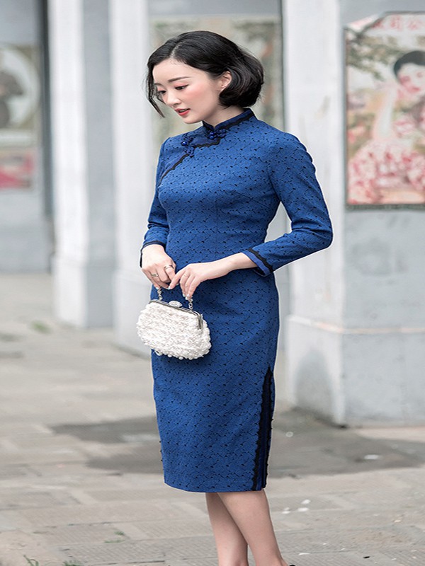 逸红颜女装2022秋冬季藏蓝色旗袍