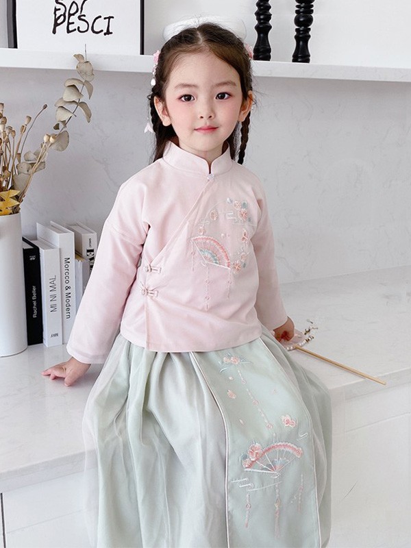 今兮古兮2022秋冬季粉色T恤